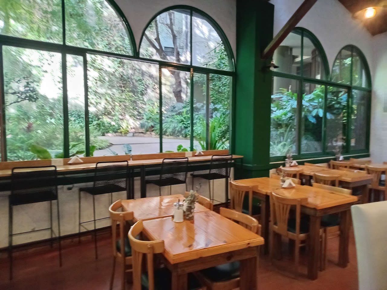 Café con arte latte y repostería artesanal de Santa Roseta